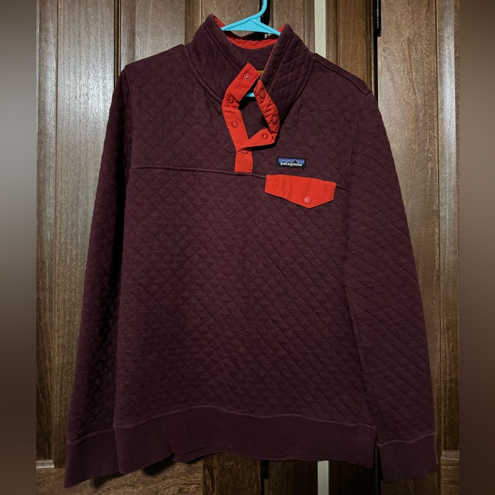 Women’s Patagonia quilted quarter snap sweater
